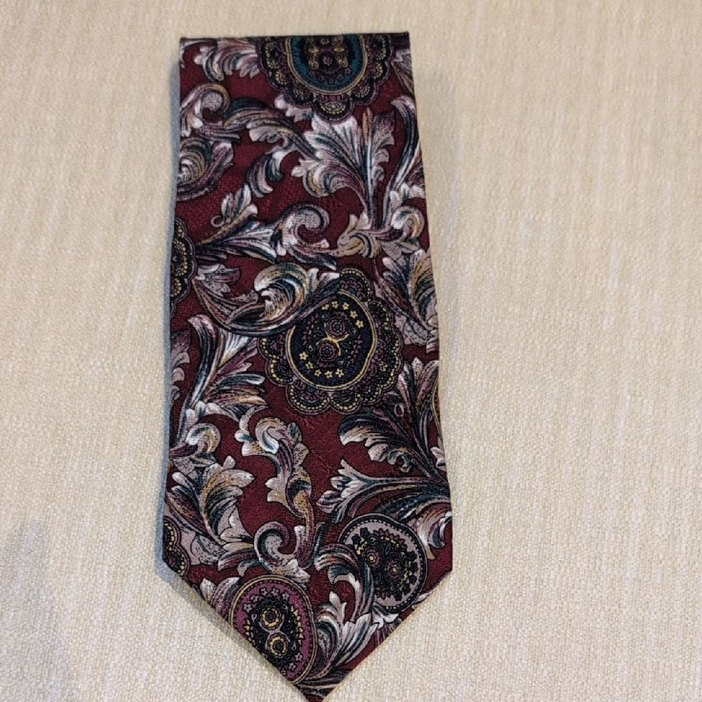 Elegant Givenchy 100% Silk Paisley Men's Necktie Made in USA